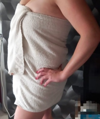 Проститутка Нелия